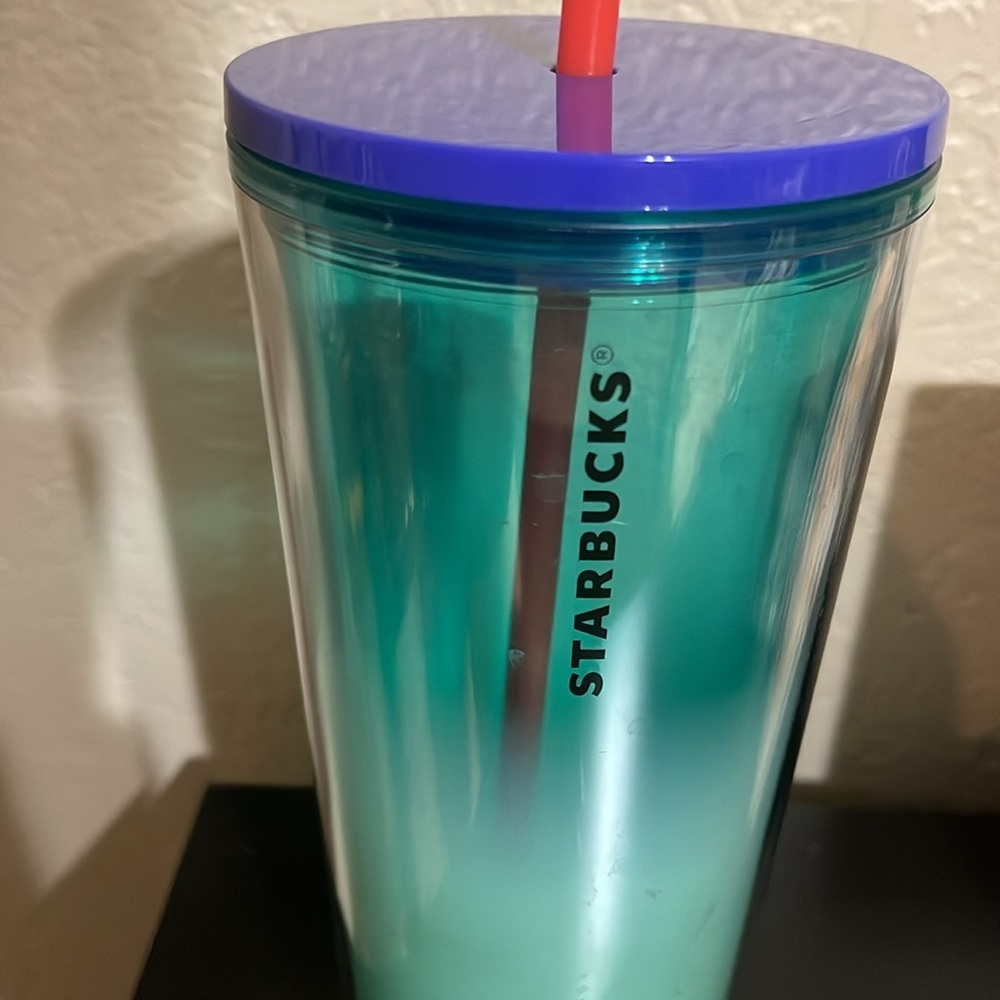 Starbucks Tumbler Cup - Picture 3 of 5